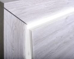 Bed Neal 140x200 Met Verlichting - Grijze Eik 16 Bed Neal 140x200 Met Verlichting - Grijze Eik -Collectie Slaapkamermeubels 3102000099170 E3 NEVA93 LIT140 18 17CF0314 HD 1 7748