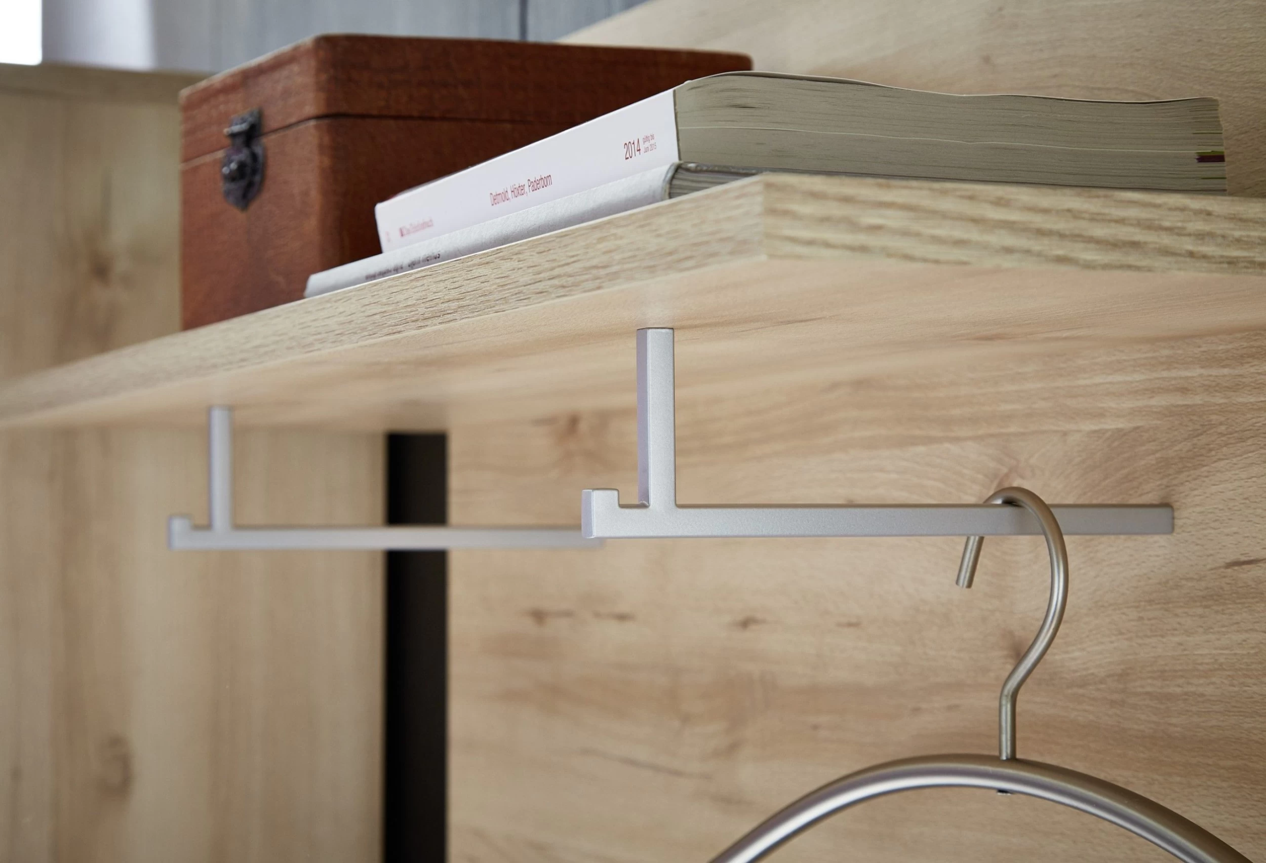 Kapstok Lissandro - Beuk 4 Kapstok Lissandro - Beuk - Afbeelding 2