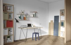 Bureau Flo - Wit/zwarte Pootjes 22 Bureau Flo - Wit/zwarte Pootjes -Collectie Slaapkamermeubels 9500.053214 Flow 140 Pure White Plywood Black Steel 10 cb72