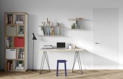Bureau Flo - Wit/zwarte Pootjes 25 Bureau Flo - Wit/zwarte Pootjes -Collectie Slaapkamermeubels 9500.053214 Flow 140 Pure White Plywood Black Steel 9 e834