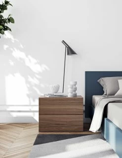 Nachtkastje Aurora 2 Laden - Walnoot -Collectie Slaapkamermeubels 9500.758492 Aurora Night Table Walnut 8 dbca