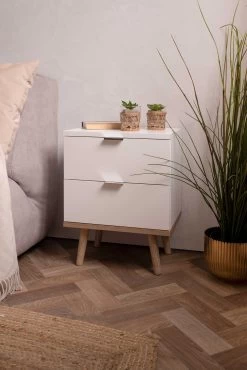 Nachtkastje Göteborg 40cm 2 Lades - Wit 23 Nachtkastje Göteborg 40cm 2 Lades - Wit -Collectie Slaapkamermeubels G teborg 60 Nachtkonsole Halbambiente perspektive 430e