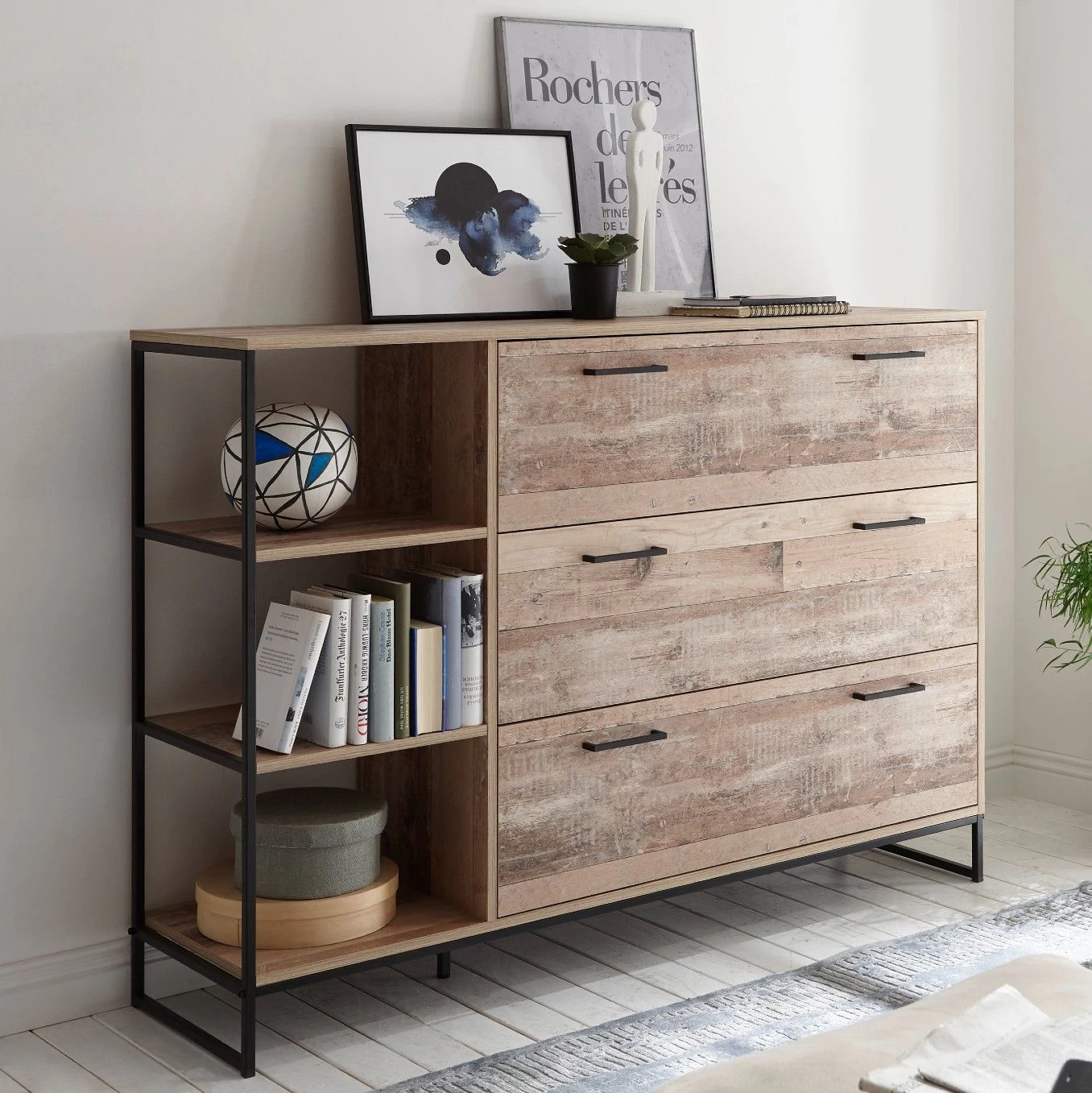 Commode Kemar 140cm Met 3 Lades - Old Style 3 Commode Kemar 140cm Met 3 Lades - Old Style